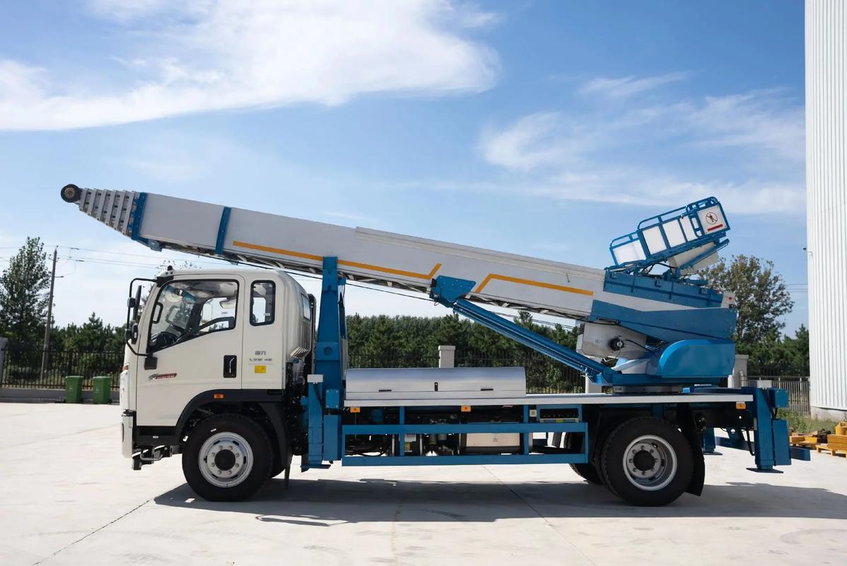 惠东云梯上料车租赁费用