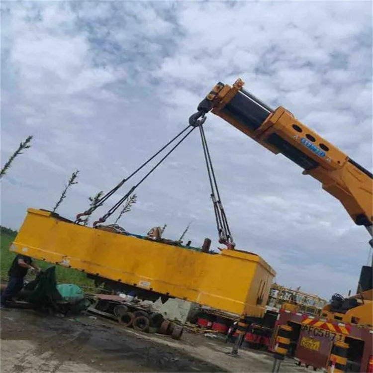 惠东随车吊吊集装箱怎么吊